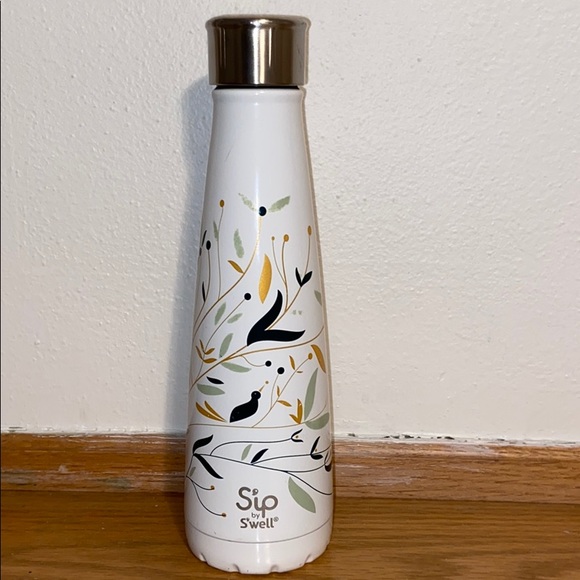 Swell water bottle - Picture 2 of 3